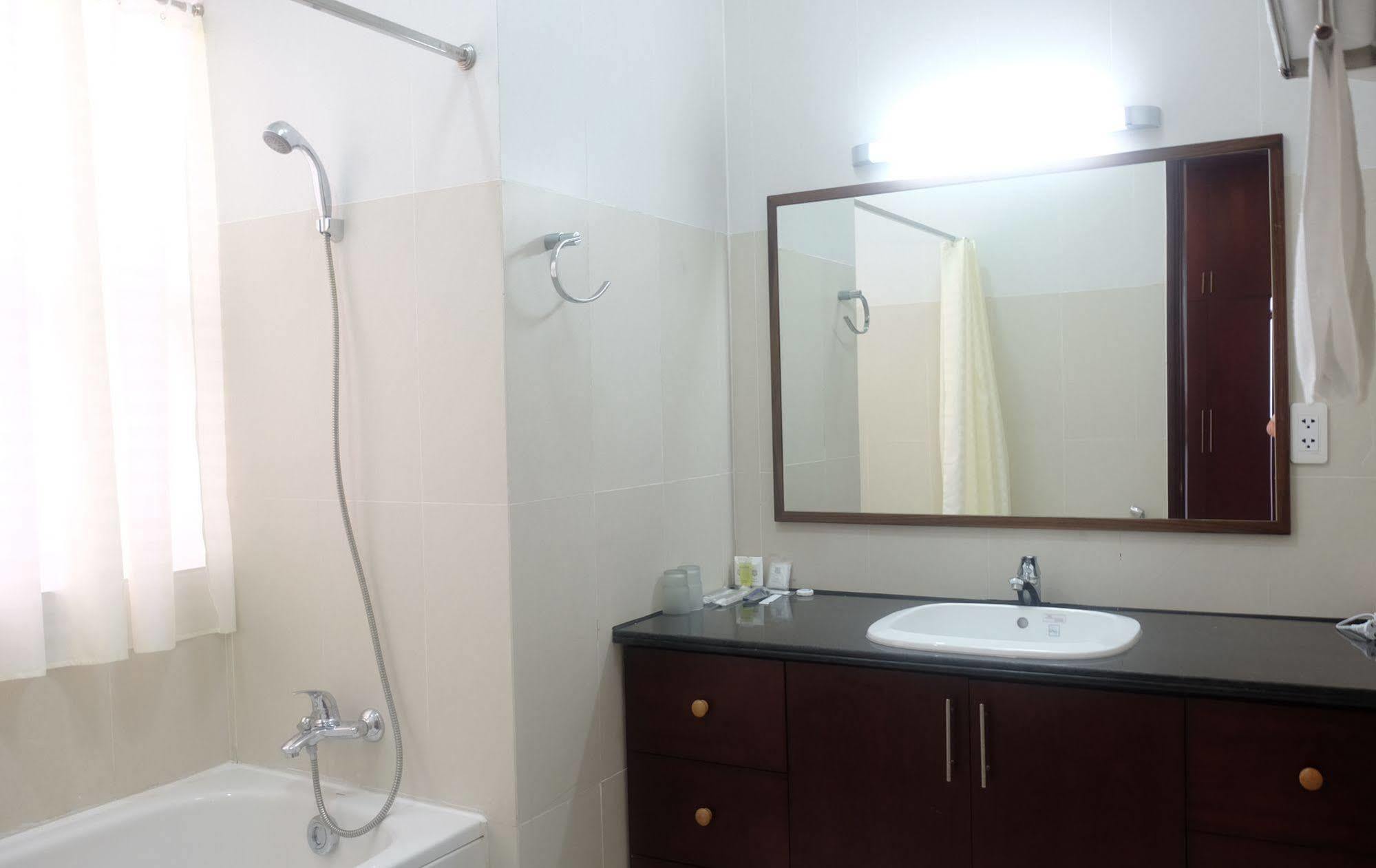 Poonsa Serviced Apartment Ho Si Minh-város Kültér fotó