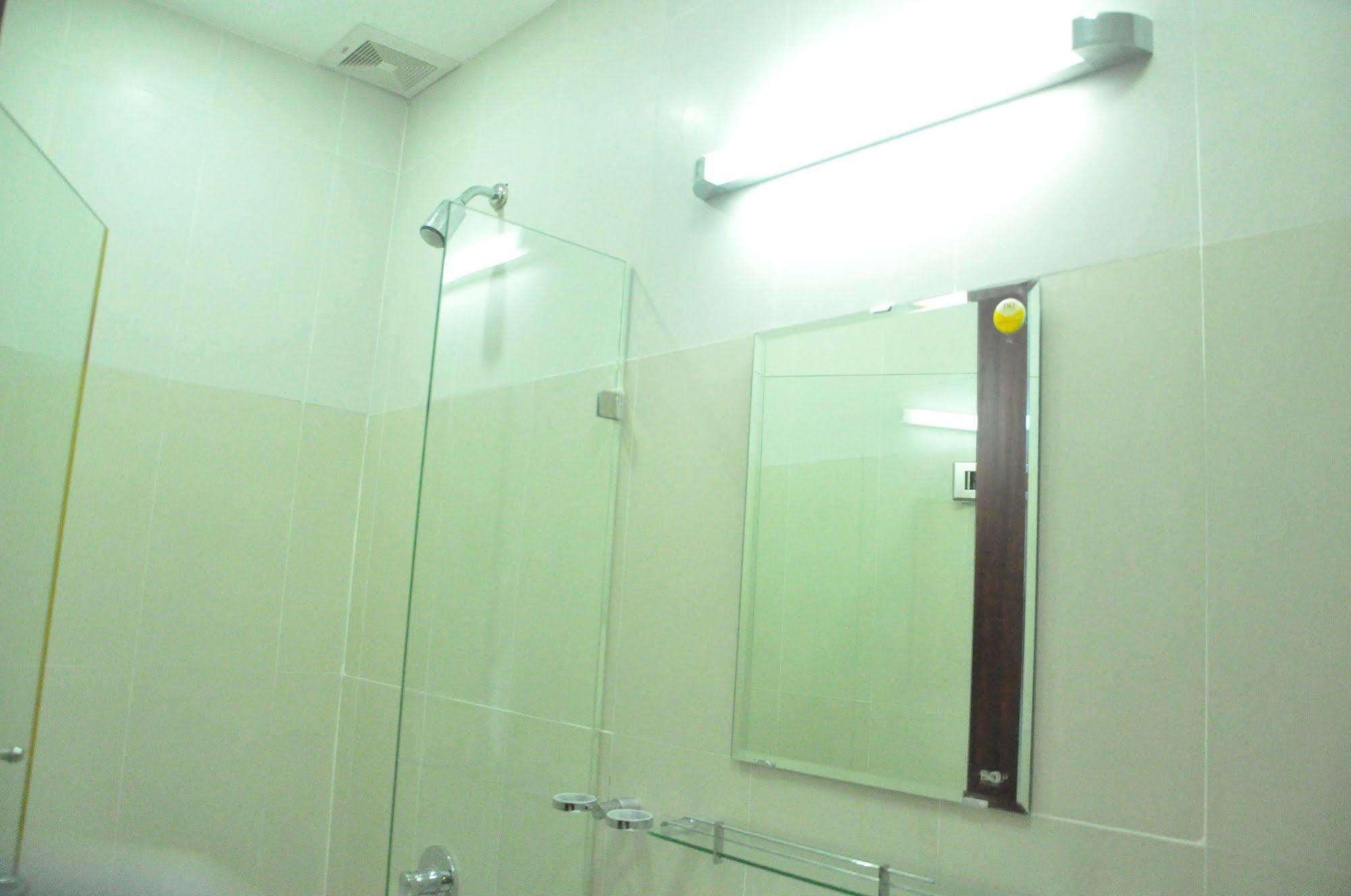 Poonsa Serviced Apartment Ho Si Minh-város Kültér fotó